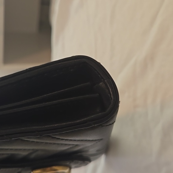 *Authentic* GG Gucci Marmont wallet on chain - Picture 10 of 14